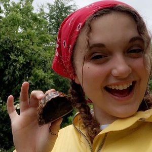 Meet your Posher, Molly